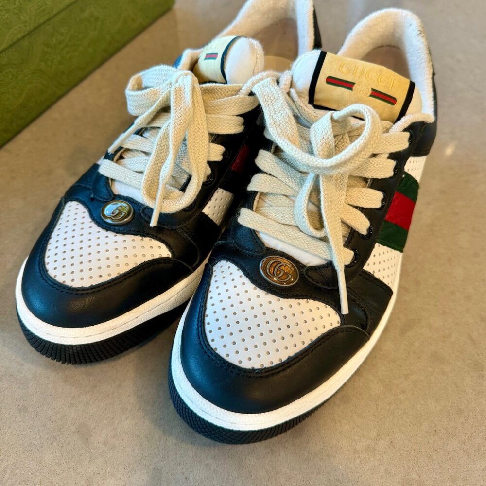 GUCCI Ladies Black and White - Low Top Sneakers Shoes 38/US 8